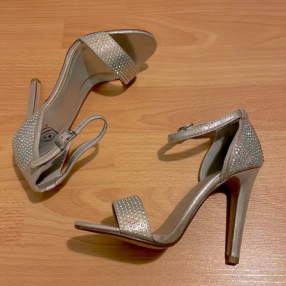Brand New: Metallic Silver Bejeweled Strappy Heels, Size 5.5